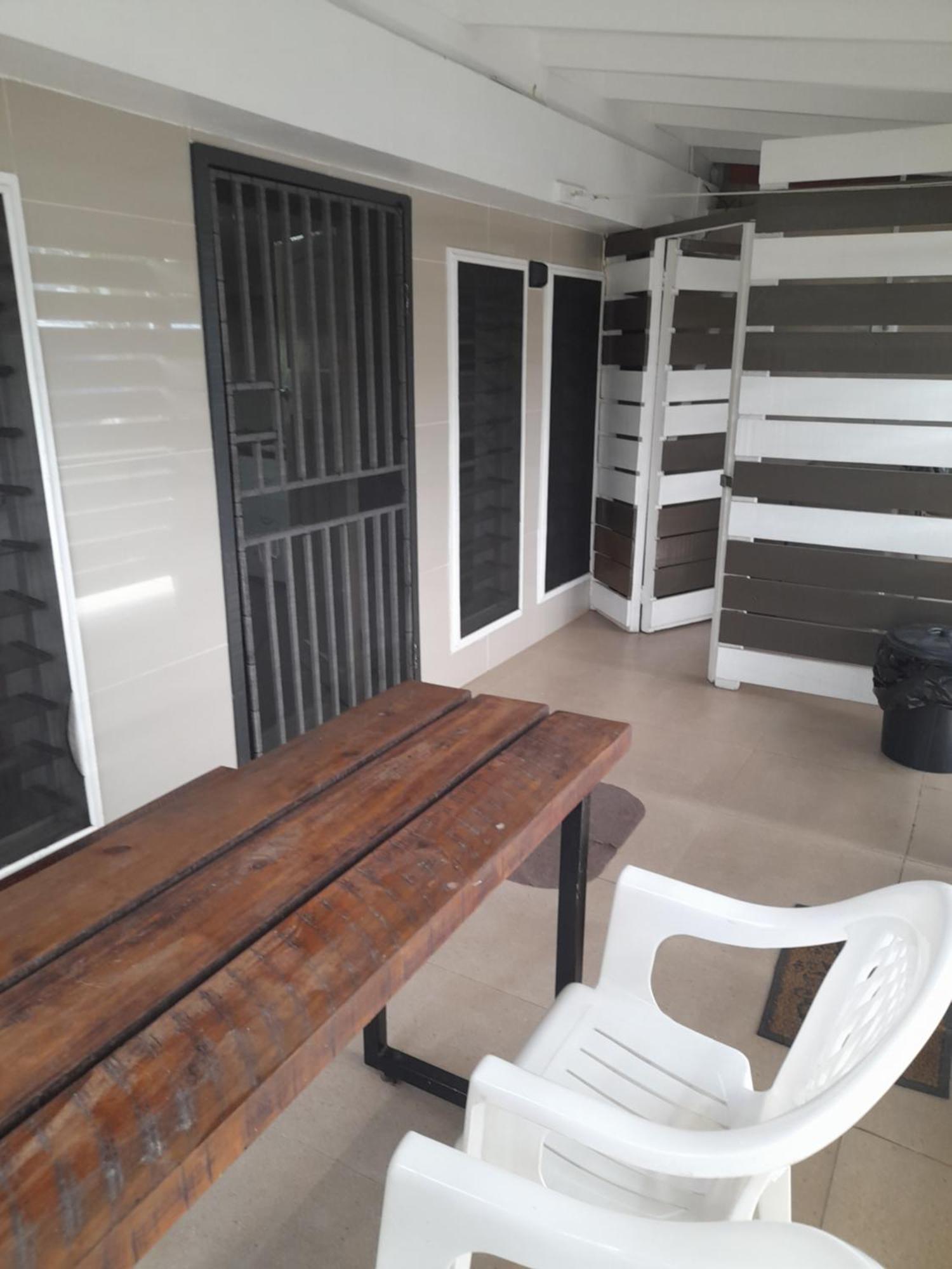 Bidesi Villa Apartments ซุวา ภายนอก รูปภาพ