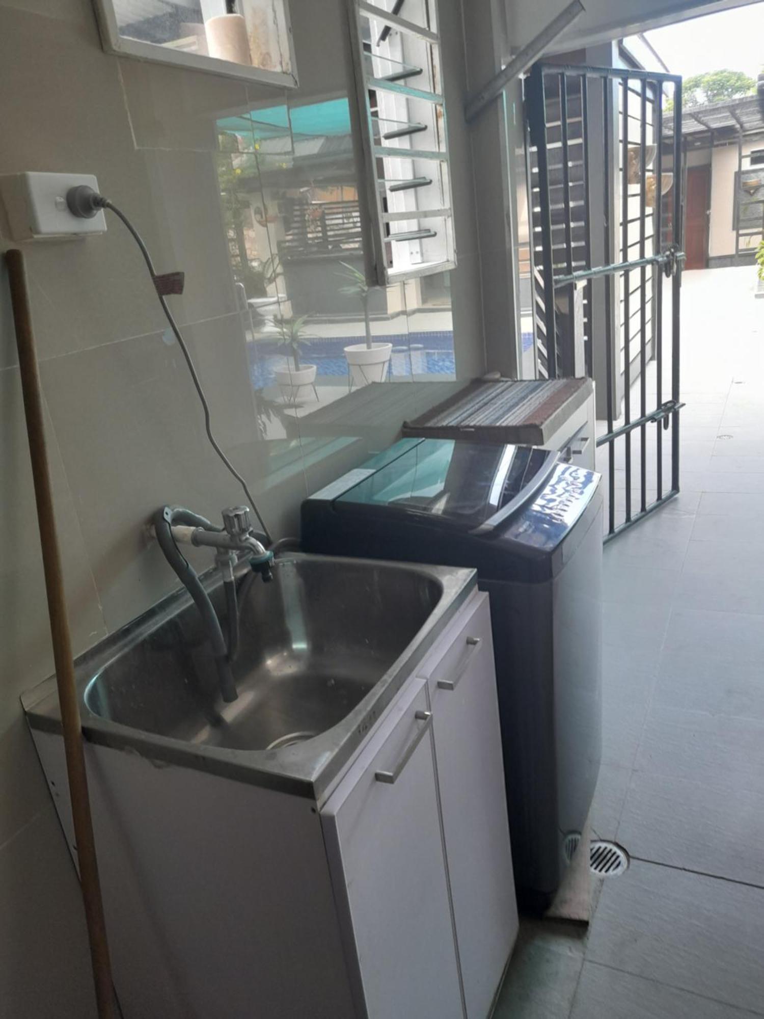 Bidesi Villa Apartments ซุวา ภายนอก รูปภาพ